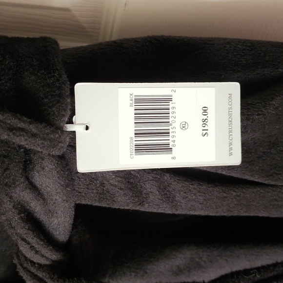 NWT Cyrus Coat Size XL - Picture 3 of 8